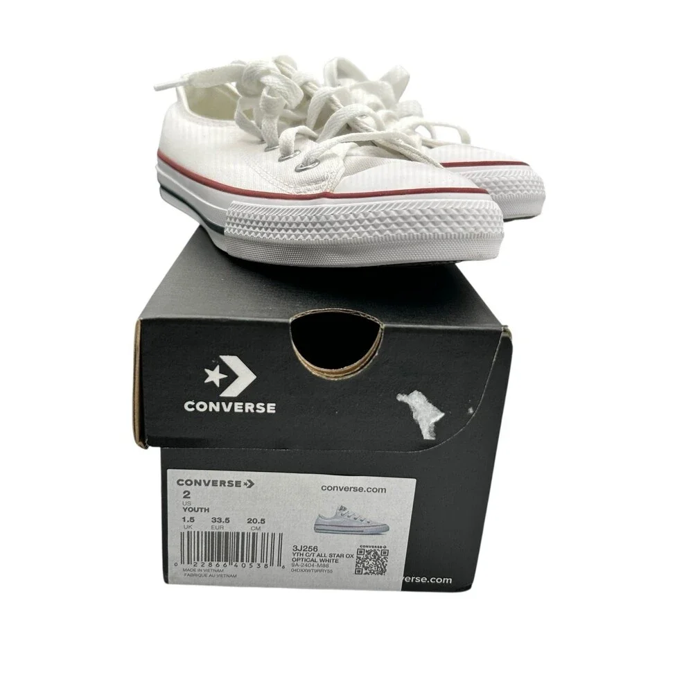 Converse Chuck Taylor All Star Low Top White Youth Sneakers Size 2 NWB